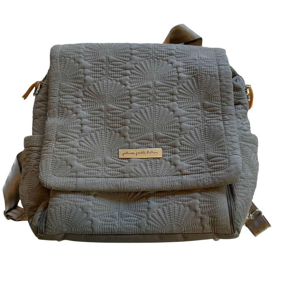 Petunia Pickle Bottom Diaper Bag Backpack One Size Gray Quilted Boxy Backpack